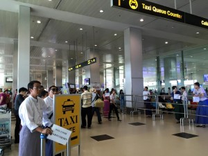Yangon airport taxi